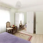 House Kuca Carevina Krusvar