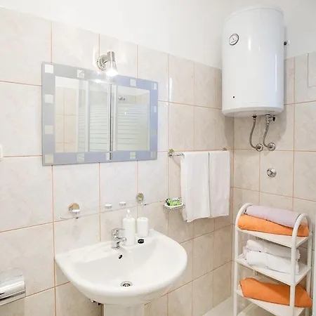 House Stjepan Vikendica *