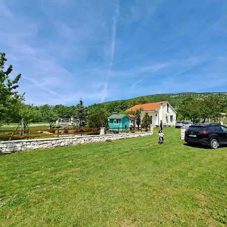 House Stjepan Vikendica *