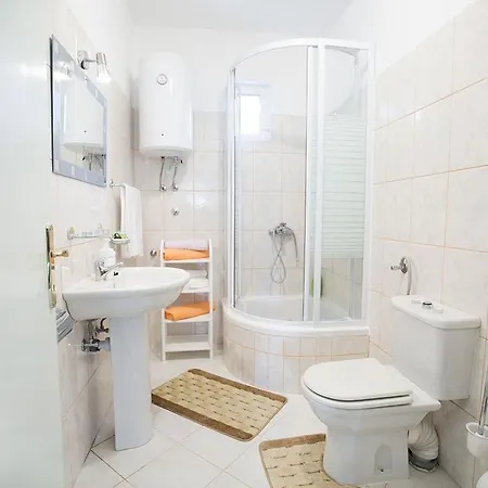 House Kuca Carevina *